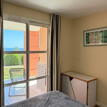 Rez-de-jardin Pour 4 Pers. A Cap Esterel - Fr-1-504-718 Saint-Raphael (Var)